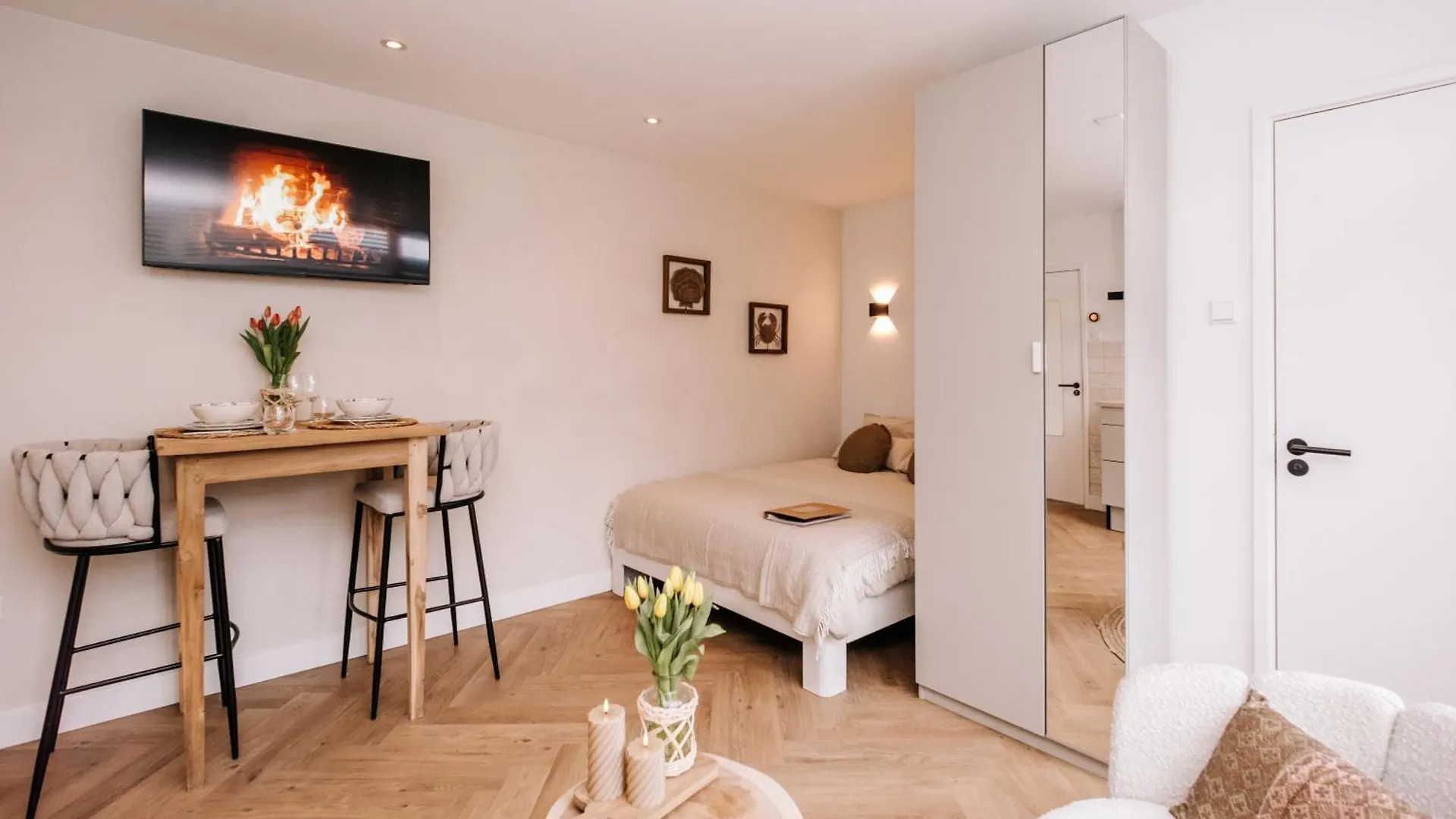 Casa La Vida Beach House & Free Bikes Zandvoort 0*,